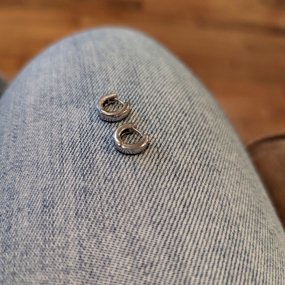 14k white gold Huggies Earrings